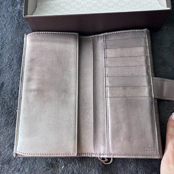 Gucci GG Imprimé Canvas Wallet in Purple/Pewter Metallic with Silver Hardware - Picture 4 of 13